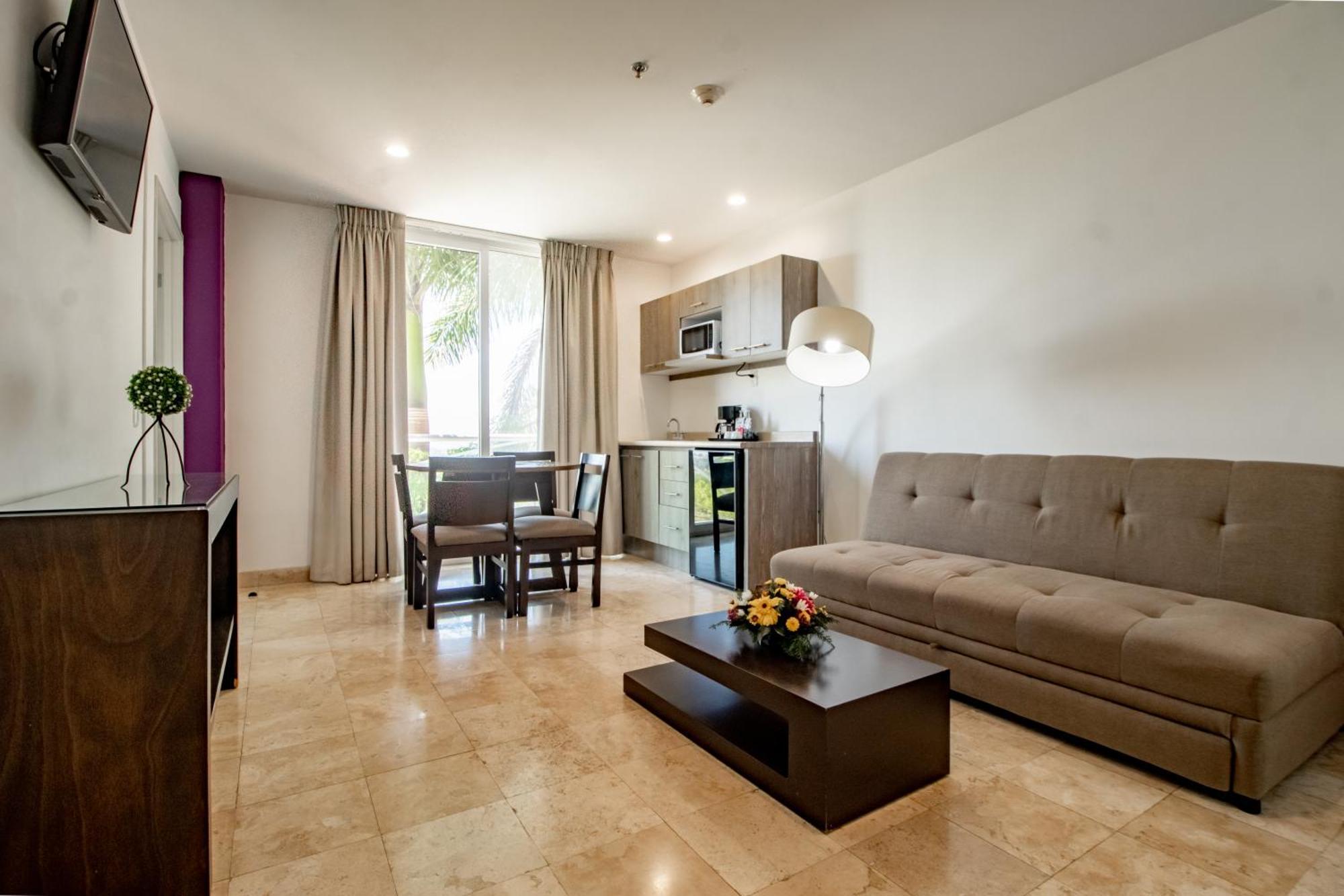 Memora Hotel & Villas Chapala Exterior photo