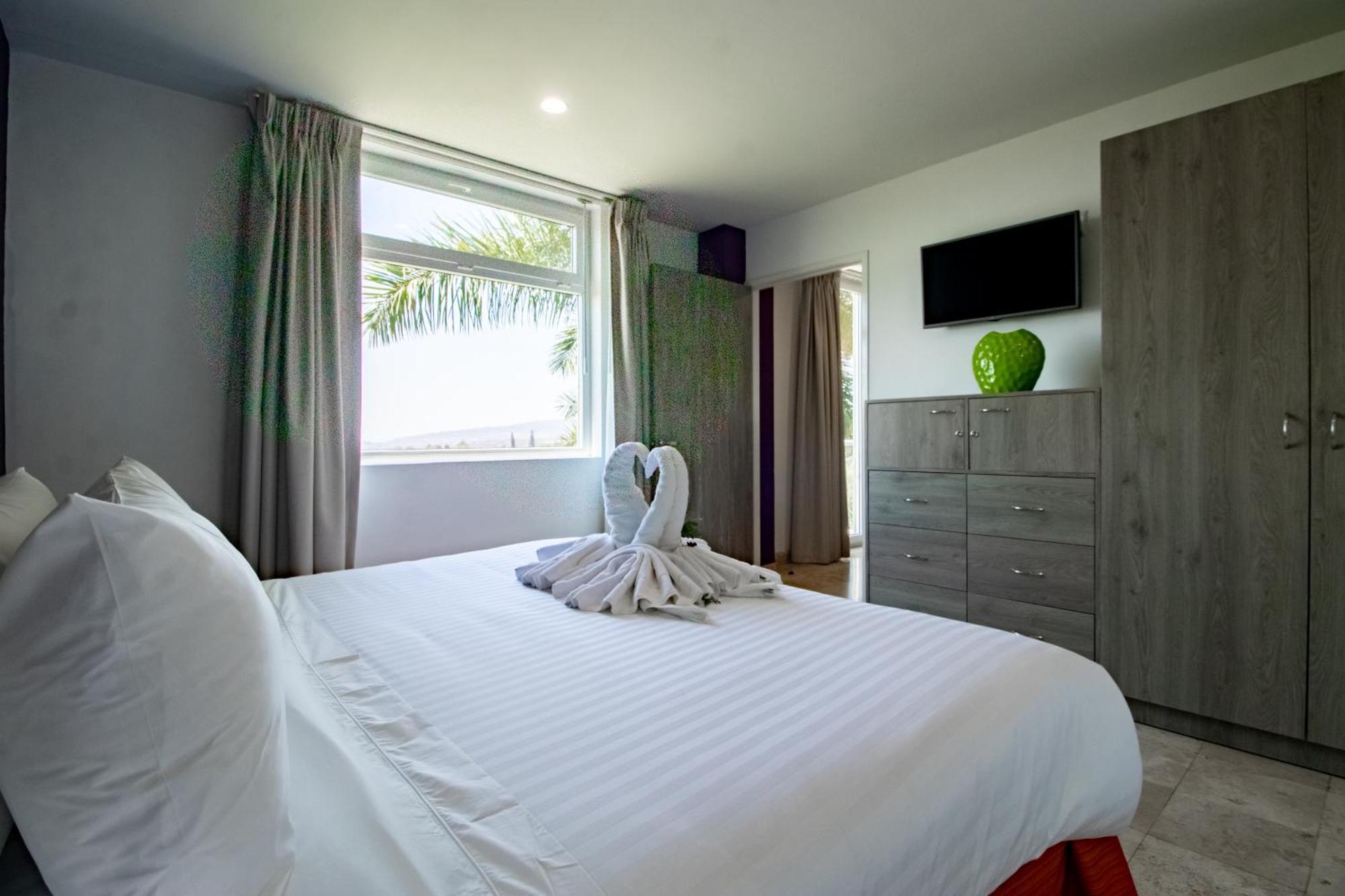 Memora Hotel & Villas Chapala Exterior photo