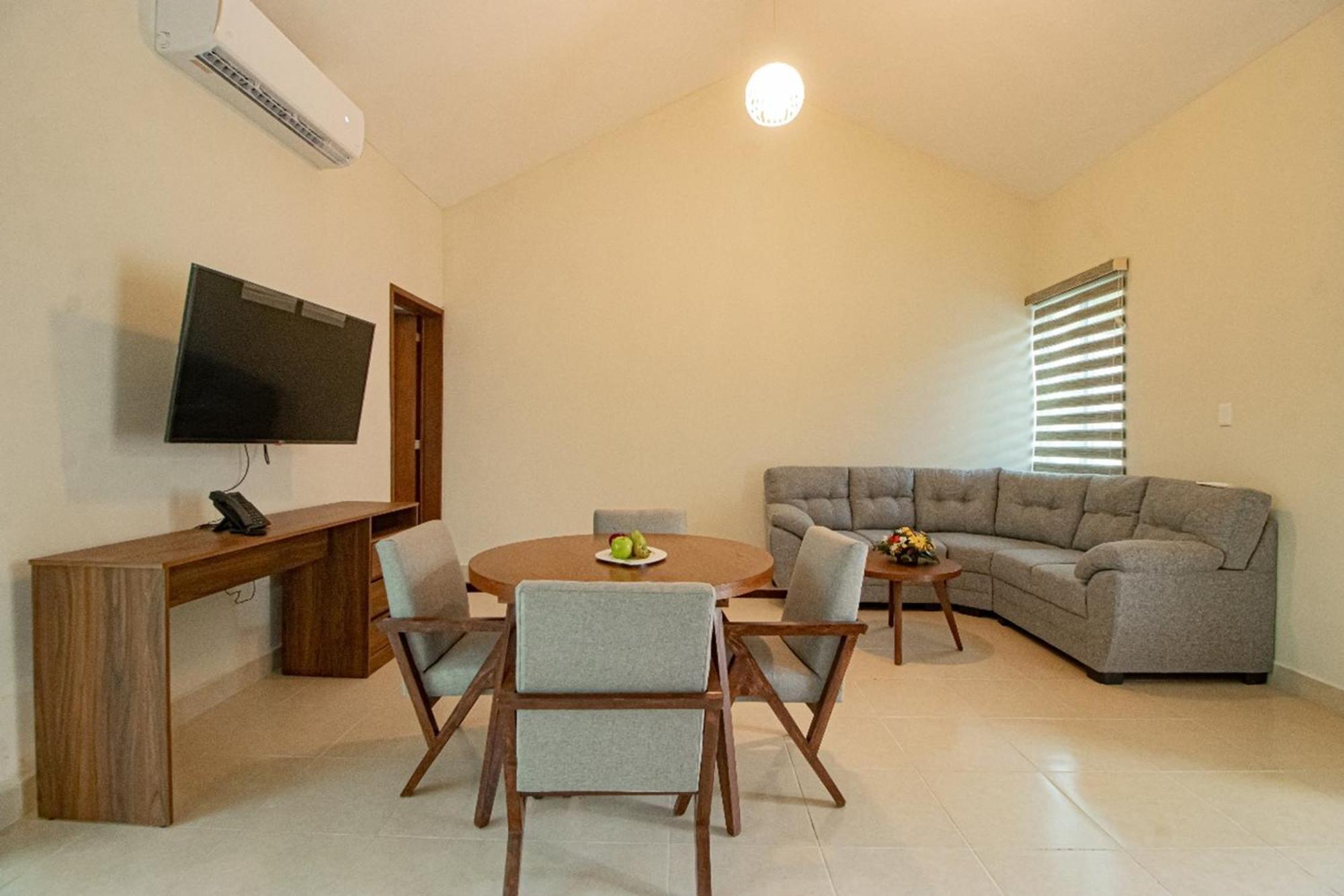 Memora Hotel & Villas Chapala Exterior photo